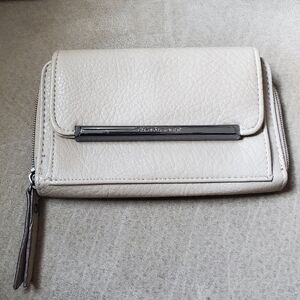 ENZO ANGIOLINI Taupe Faux Pebbled Leather Logo Lined Zip Around Wallet